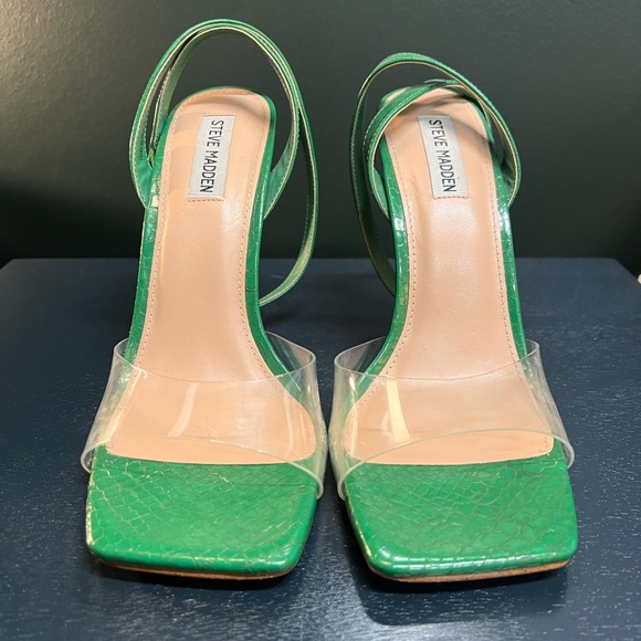 Steve Madden Shoes - Steve Madden Heels size 10